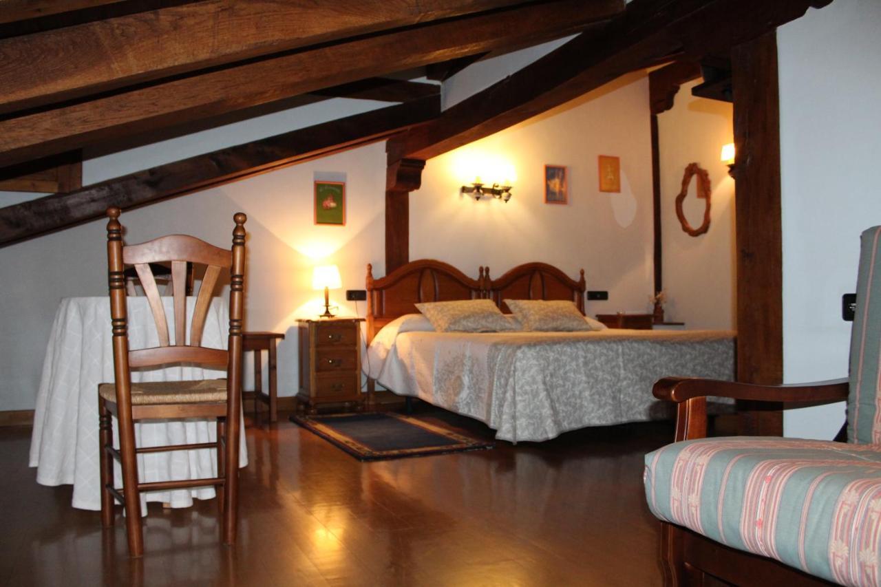La Posada De Vinon - Casa Reda Esterno foto